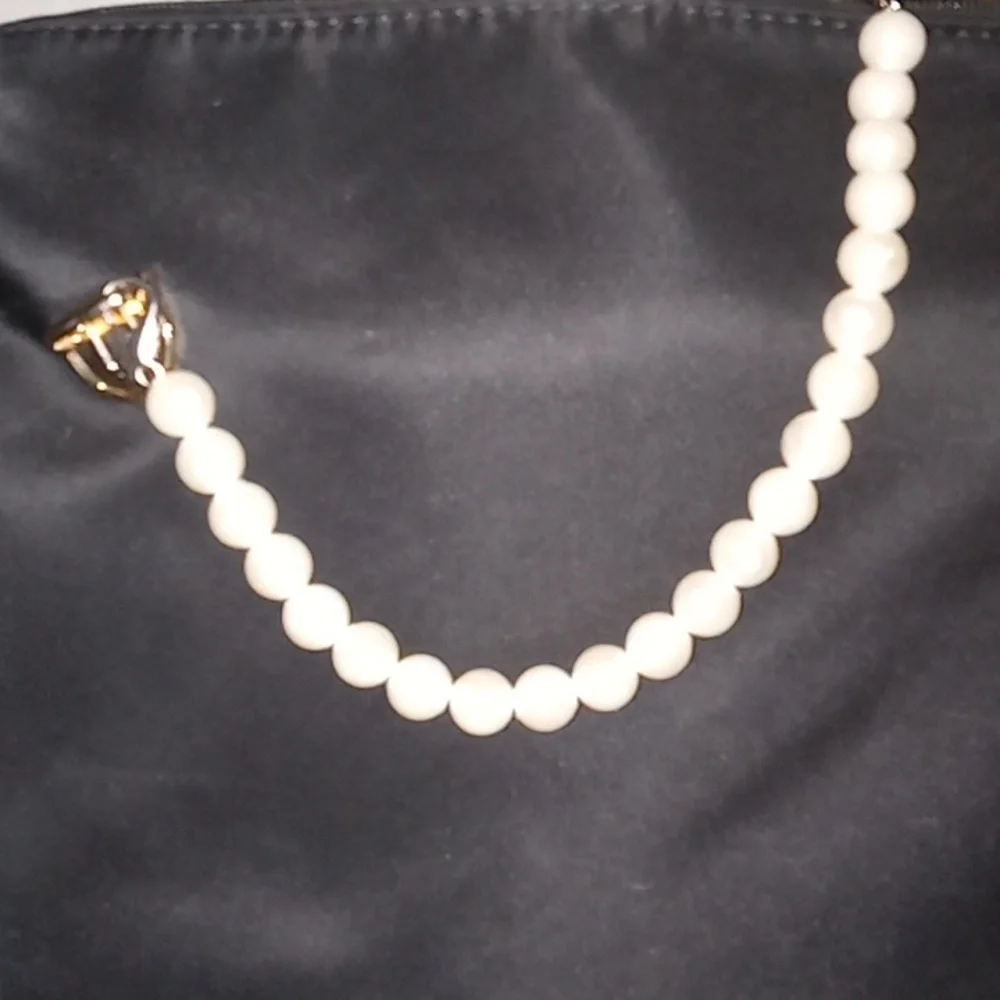 Multi-Use Pearl Purse Chain Accessory